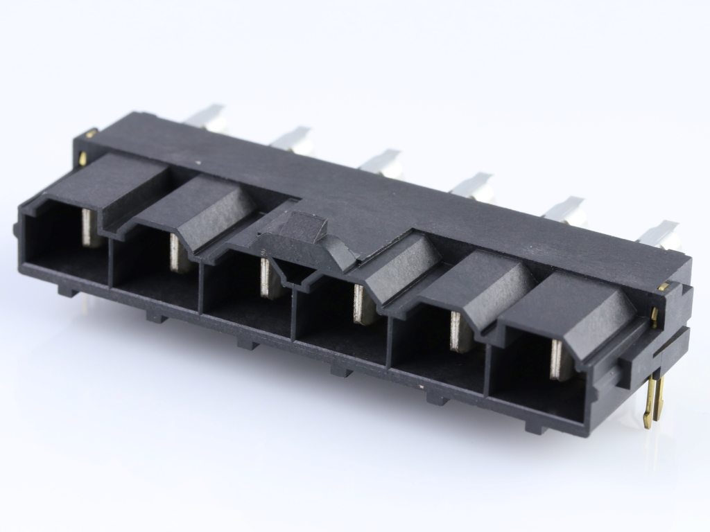 42820-6213 Mini-Fit Sr. Header, Single Row, Right-Angle, 1.57mm PCB Thickness, 0.76µm Gold (Au) Selective Plating, 6 Circuits